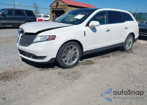 2014 Lincoln Mkt Ecoboost z USA, uszkodzony, nr VIN 2LMHJ5AT8EBL56143